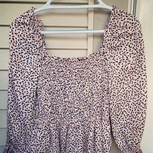 Who What Wear, Smocked, Peplum Top! - Picture 6 of 6